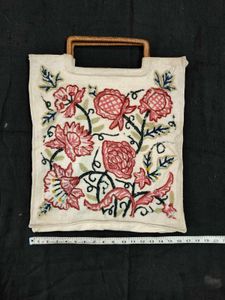 Floral Embroidered Handbag