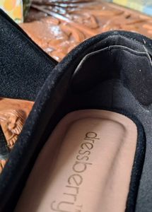 For Sale: DressBerry Pencil Heels – Like New