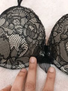 bombshell pushup bra 34B