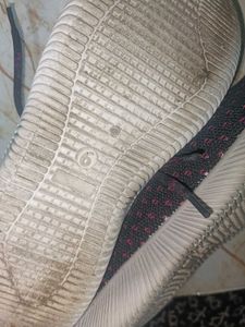Stylish Women's Sneakers