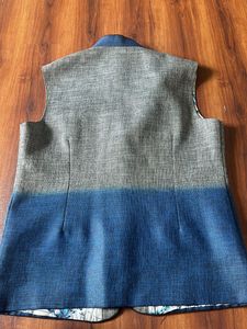 Men brand new waistcoat 44size xxl