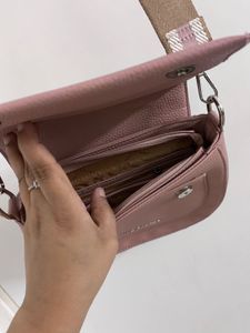 lino perros Chic Pink Crossbody Bag
