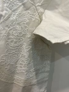 zara off White Embroidered Tie-Front Cropped Top