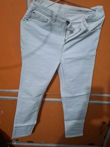 Light Wash Skinny Fit Jeans
