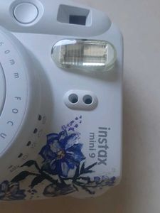 Non Working - Instax mini 9 Camera