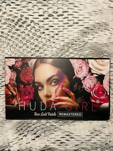 Huda Girl Rose Gold &amp; Nude Palettes