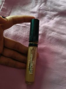 Liquid Concealer swiss beauty