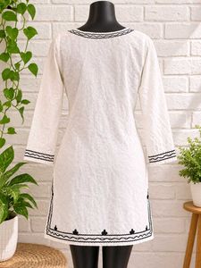 Embroidered White Kurta