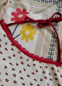 Floral Print Camisole with Lace Trim padded