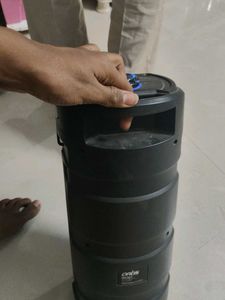 Artis Portable Speaker with Mic Input
