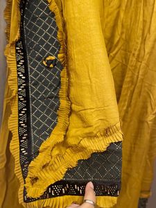 Ready To Wear Saree With Padded Blouse