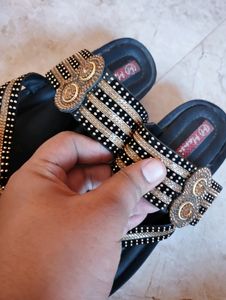 Black Wedges