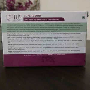 Lotus Professional Lacto DeTan Facial Kit