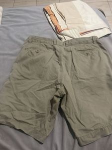 Men's Khaki Cargo Shorts