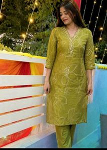 Stylish Olive Green Kurta with Floral Embroide