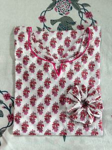 Pretty Pink Floral Print Kurta