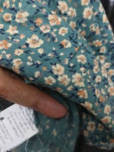 Green Floral Top, can give in min coin
