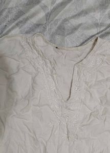 Elegant White Embroidered Kurta