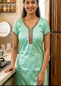 Elegant Indian Kurta Set with Dupatta