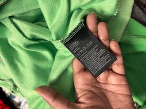 H&amp;M Velvet Cropped Hoodie