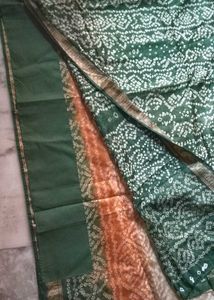 Brand New Bandhani Saree - Traditional Elegance