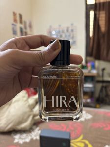 Hira Silk Robe Perfume