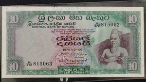Vintage 10 Rupees Banknote - Ceylon 1975