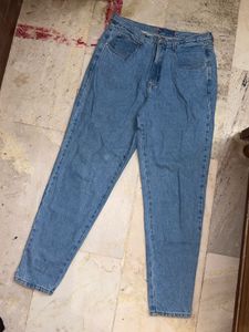 Light Wash Denim Jeans 🩵
