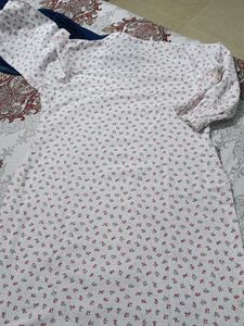 White Kurta with Small Floral Print