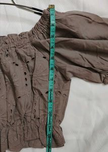Chic Broderie Anglaise Crop Top