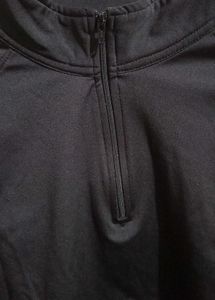 Black Cropped Quarter Zip Pullover