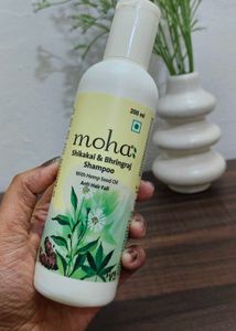 Moha: Shikakai & Bhringraj Shampoo