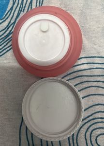 Aqualogica Radiance+ Plump Lip Mask