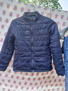 Navy Puffer Jacket - Lightweight & Stylish
