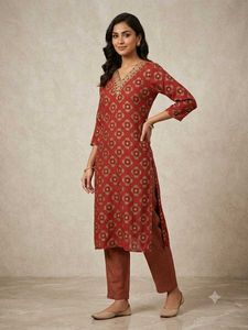 Elegant Printed Kurta Set (new not used)