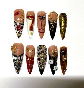 Press on nails maximalist