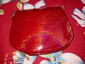 Red Clutch