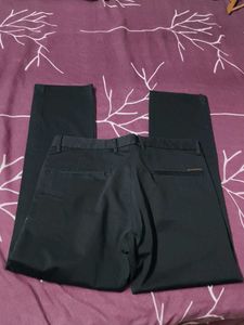 Van Heusen Men Classic Black Pop Fit Cotton Pants