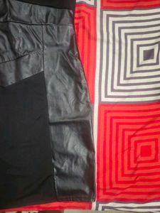 BLACK DRESS WITH FAUX LEATHER