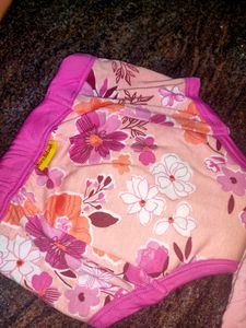 Born babies Kids Padded Underwear ( 2-3 Yrs )For Sale.New Not Used            (((( SET OF 3))))