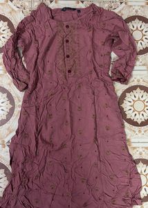 Elegant Embroidered Kurta