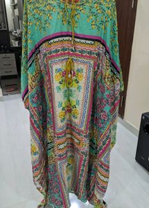 Women Sea Green And Pink Floral Printed Kaftan