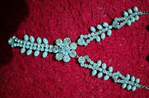 Rhinestone &amp; Pearl Necklace Set