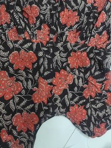 Chic Red Floral Kurta Set