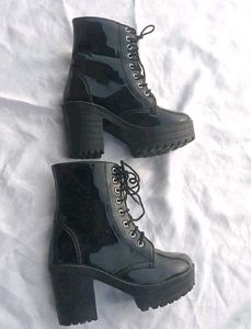 Glossy Black Platform Heel Ankle Boots