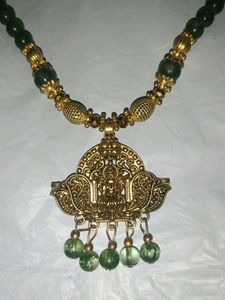 Elegant Green Beaded Necklace