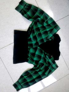 Green Plaid Long Sleeve Top