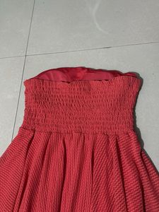 Chic Red Strapless Party Dress