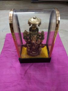 Lord Ganesha Idol in Display Box