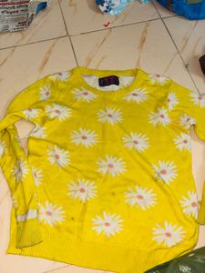Yellow Daisy Print Sweater